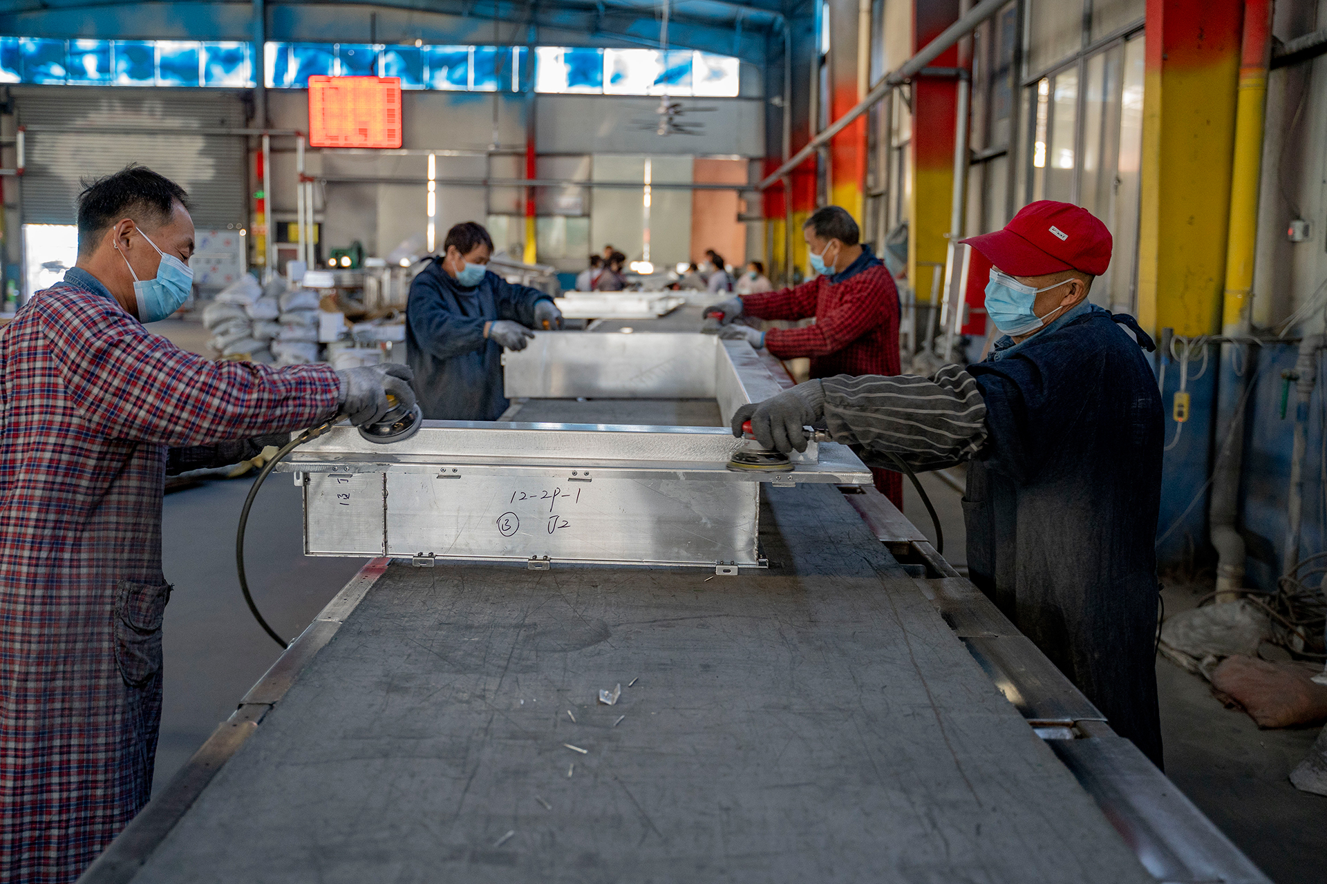 打磨生產(chǎn)線(xiàn)