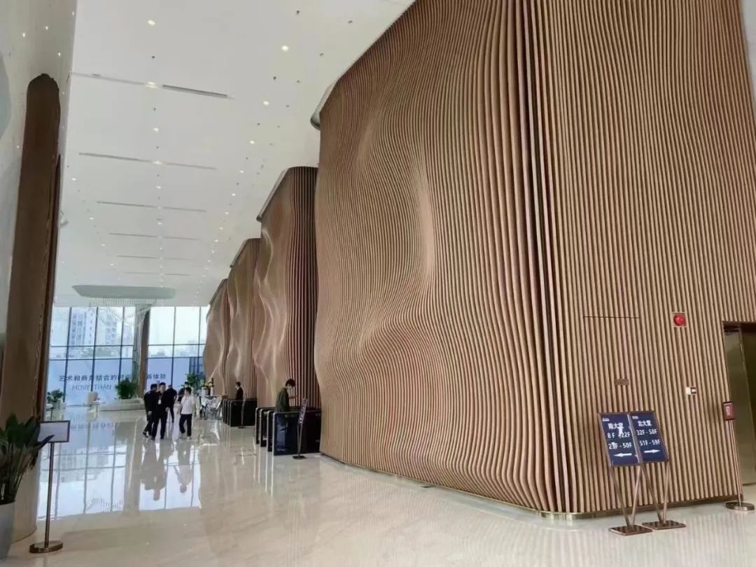 造型鋁板定制，鋁單板的標(biāo)準(zhǔn)厚度！