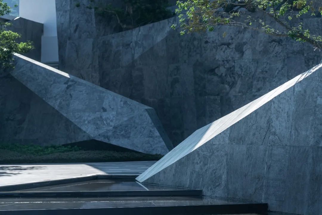 優(yōu)化成本，替代石材的外立面材料—“仿石材”產(chǎn)品系列產(chǎn)品5