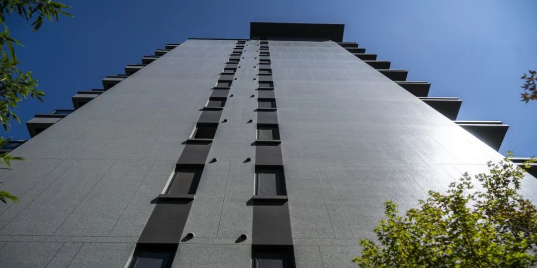 外立面涂料四：成本控制下，做出「金屬質(zhì)感、石材效果」