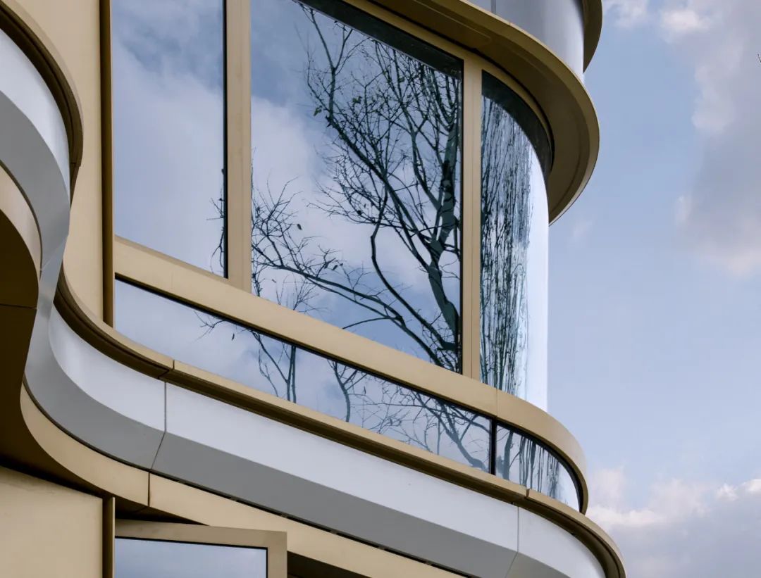 外立面：各類材料 —— 成本、特征+使用場景（一）