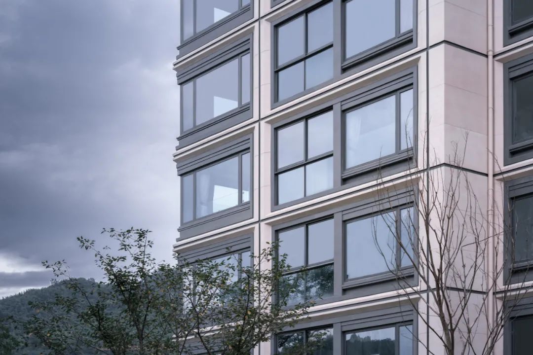 外立面：各類材料 —— 成本、特征+使用場景（三）