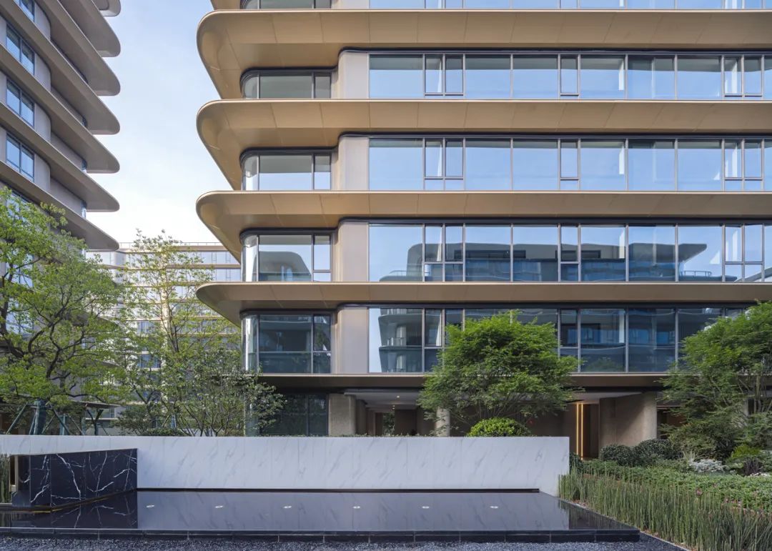 住宅立面：“玻璃幕墻、高級感”的幾種做法（一）。